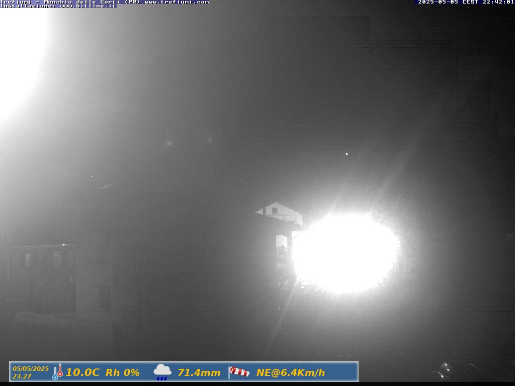 immagine della webcam nei dintorni di Monte Giogo: webcam Monchio delle Corti