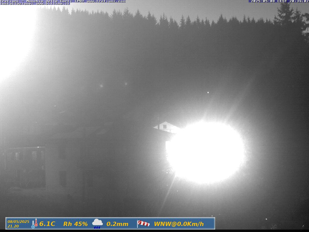 immagine della webcam nei dintorni di Cerreto Laghi: webcam Monchio delle Corti