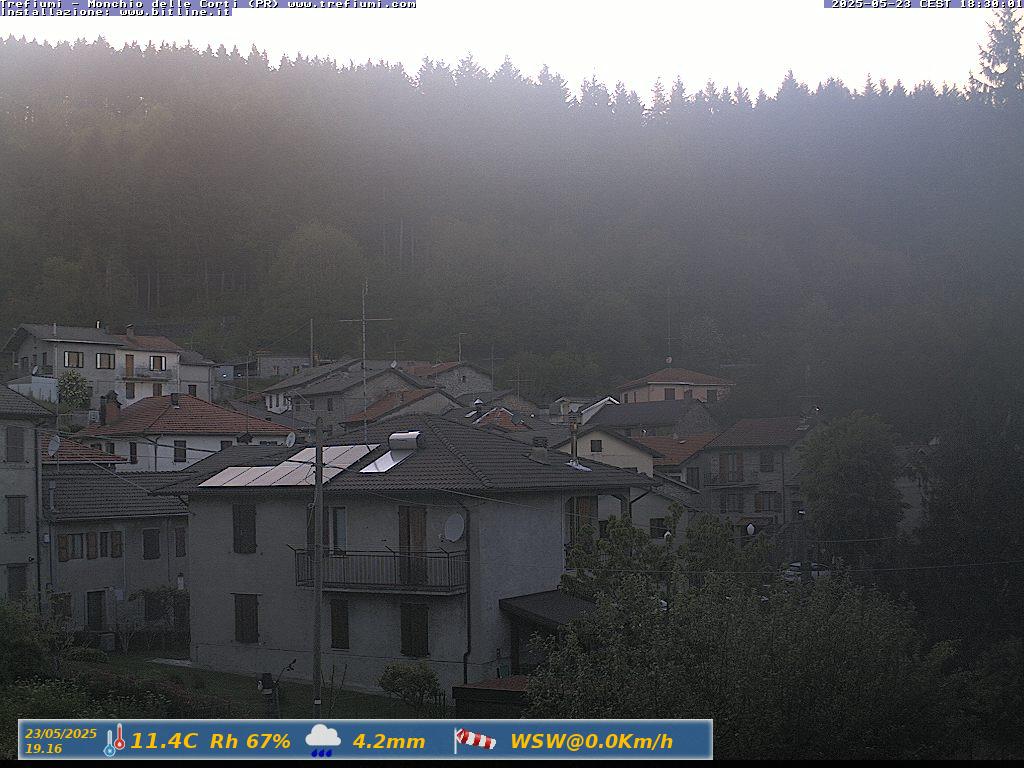 immagine della webcam nei dintorni di Capanne di Sillano: webcam Monchio delle Corti