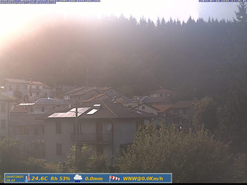 immagine della webcam nei dintorni di Calestano: webcam Monchio delle Corti